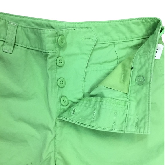 Gap Factory Store Bright Green Utility Short Shorts Size 2 NWT* Women's - Picture 3 of 8